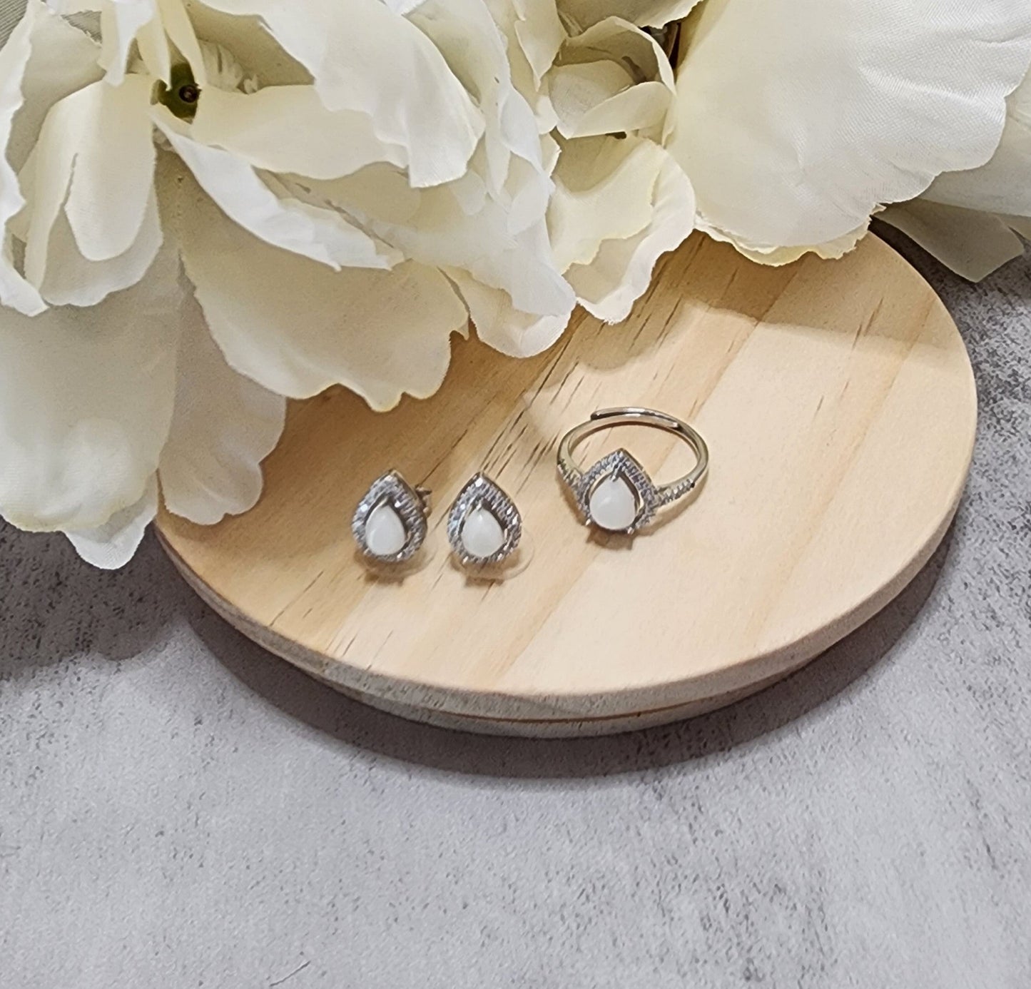 Breastmilk Teardrop Ring (Multiple options)