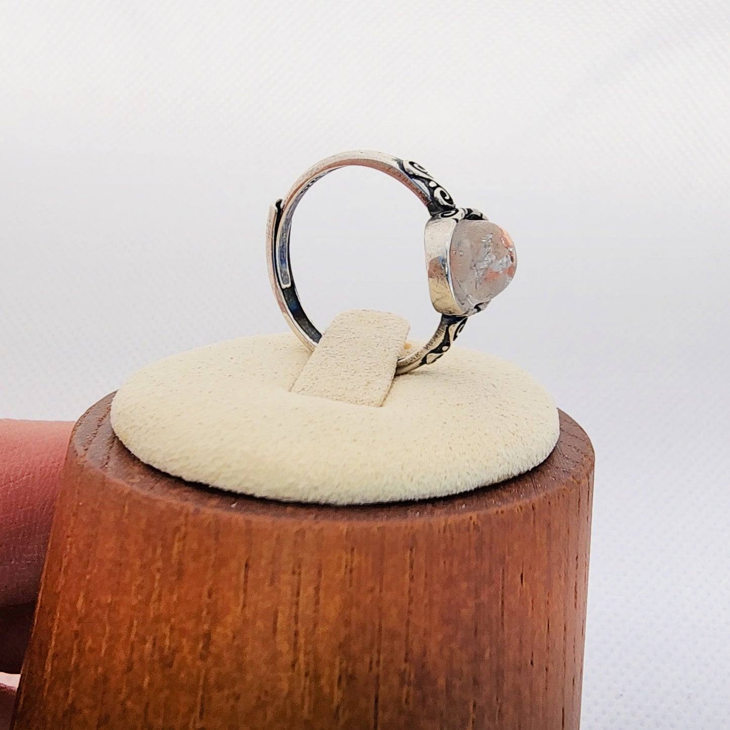 Memorial Ring "Compassion" (made with cremation ashes)